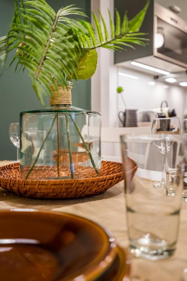 Colorful Designer Home In The Heart Of บูดาเปสต์ ภายนอก รูปภาพ